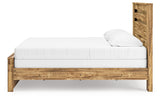Maystonna Brown King Panel Bed