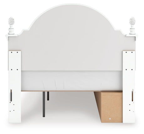 Kozlani White Upholstered Panel Storage Bedroom Set view 7
