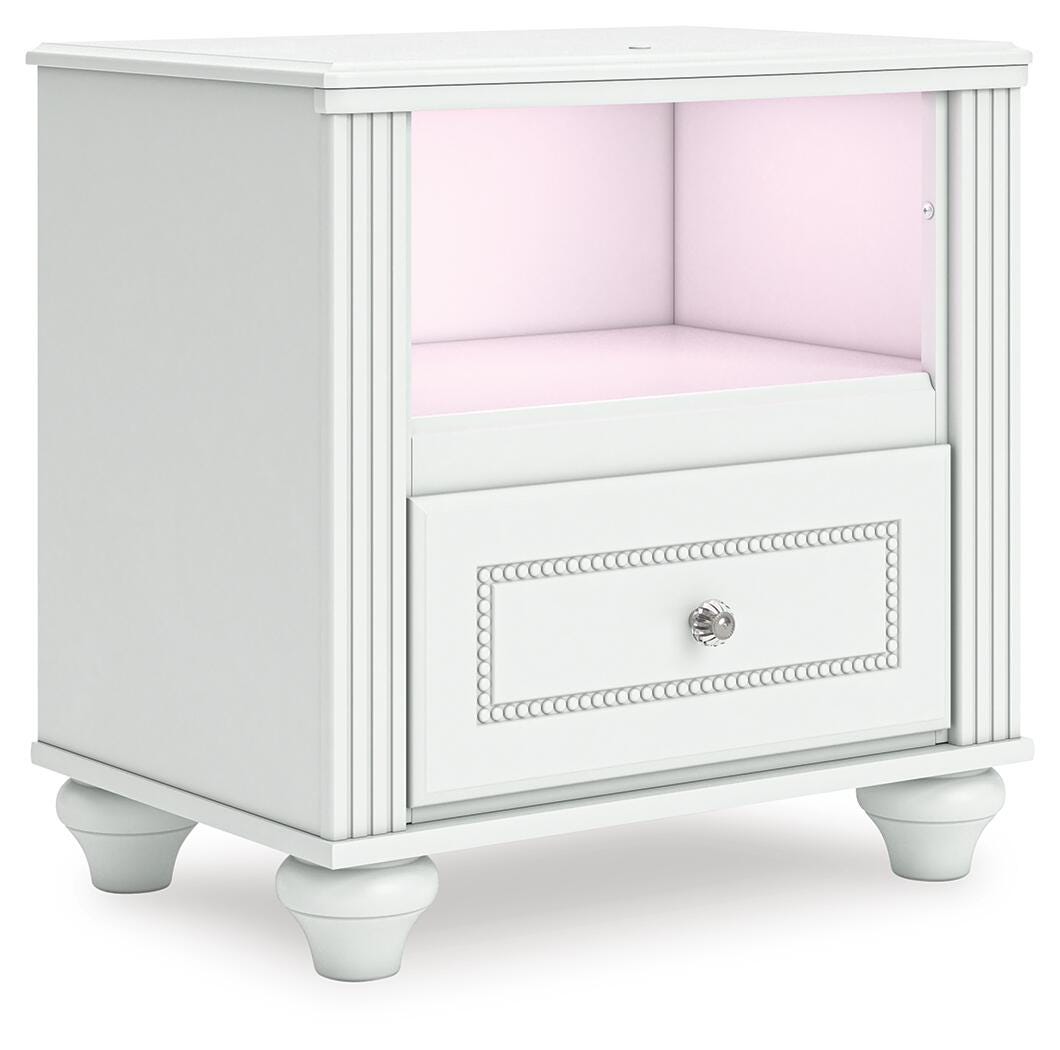 Kozlani White Upholstered Panel Bedroom Set angled view