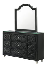 Cameo Black Chest