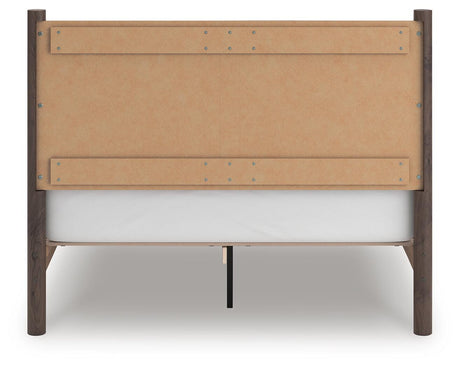 Pamytta Brown Platform Bedroom Set view 7