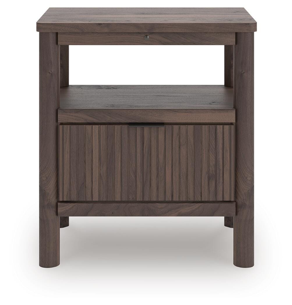 Pamytta Brown Upholstered Platform Bedroom Set view 19