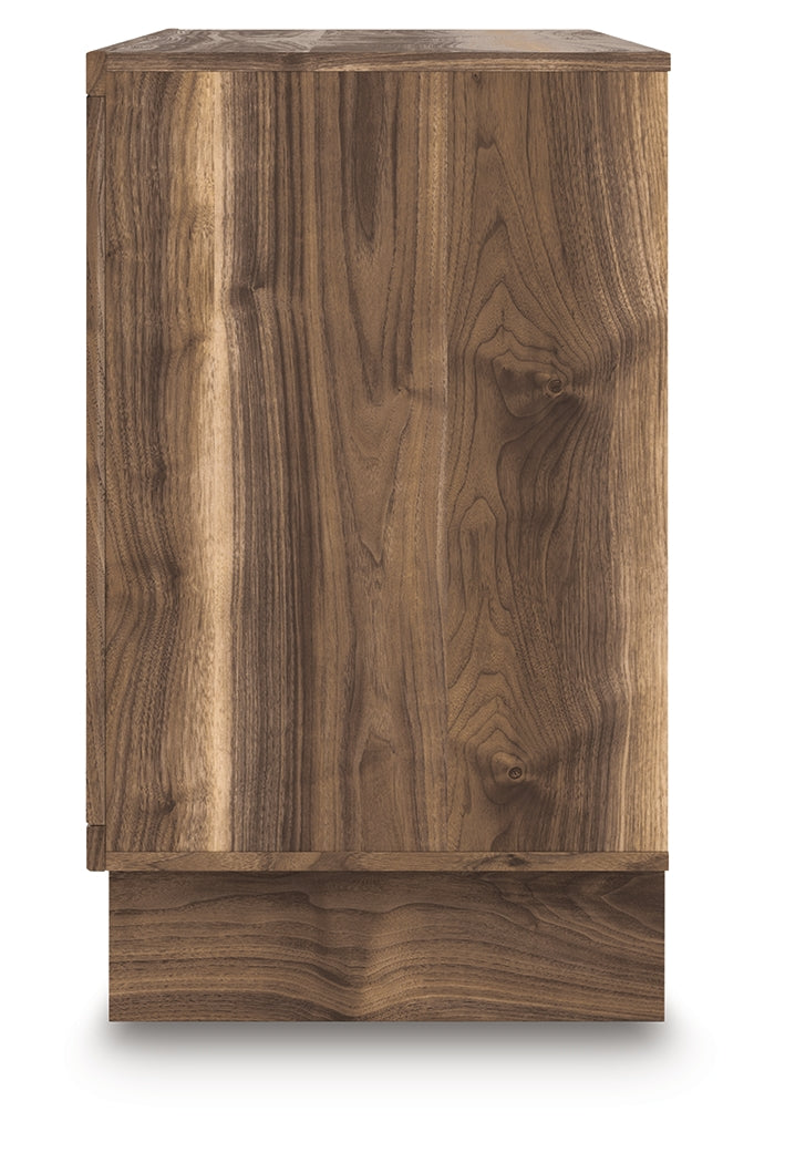 Chirason Brown Dresser