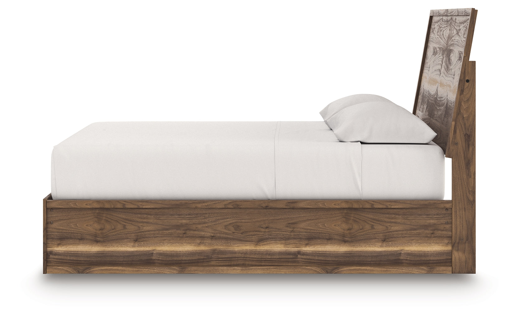 Chirason Brown King Panel Bed