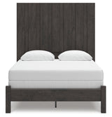 Fraluna Charcoal Queen Panel Bed