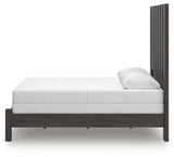 Fraluna Charcoal Queen Panel Bed