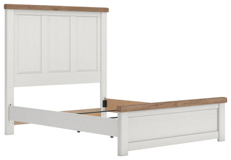 Savonport White/Brown Queen Panel Bed angled view