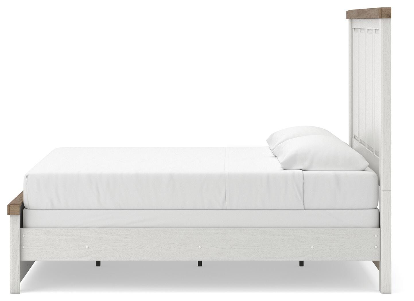 Savonport White/Brown King Panel Bed view 3