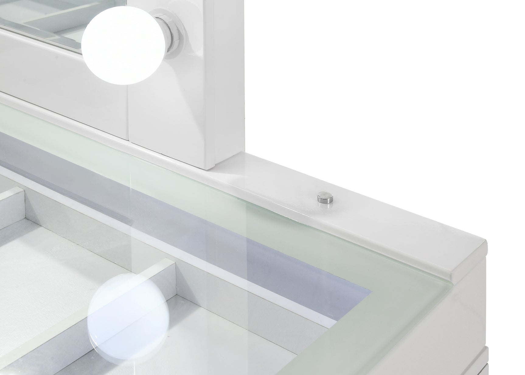 Luxo White Vanity Set