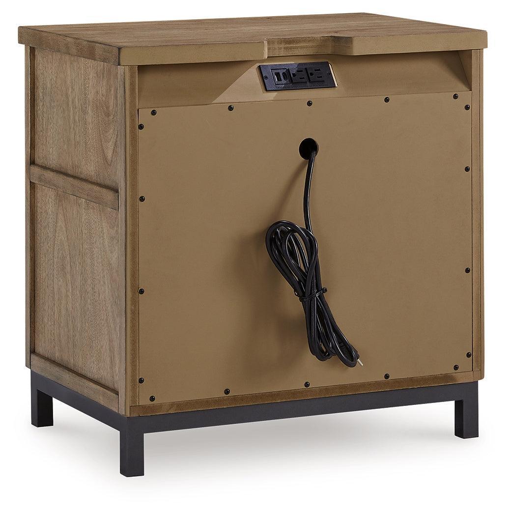 Tomtyn Light Brown Nightstand