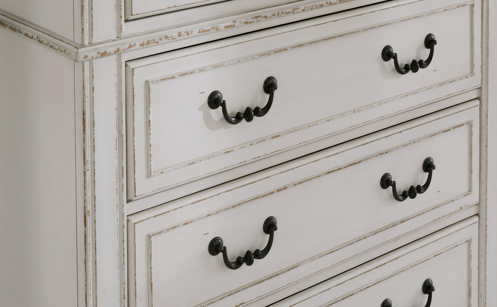 Blendon Two-tone Chest of Drawers