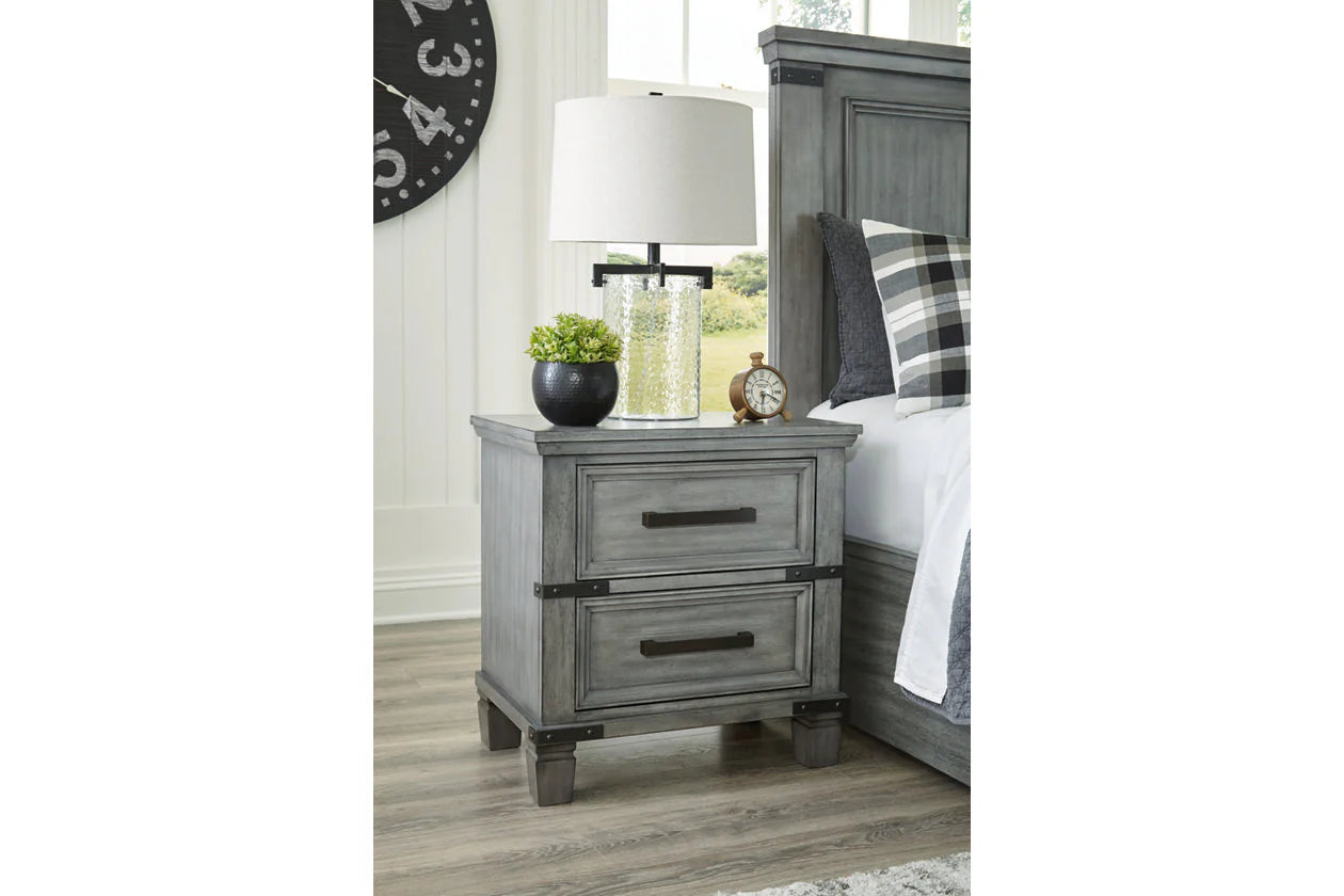 Russelyn Gray Storage Platform Bedroom Set