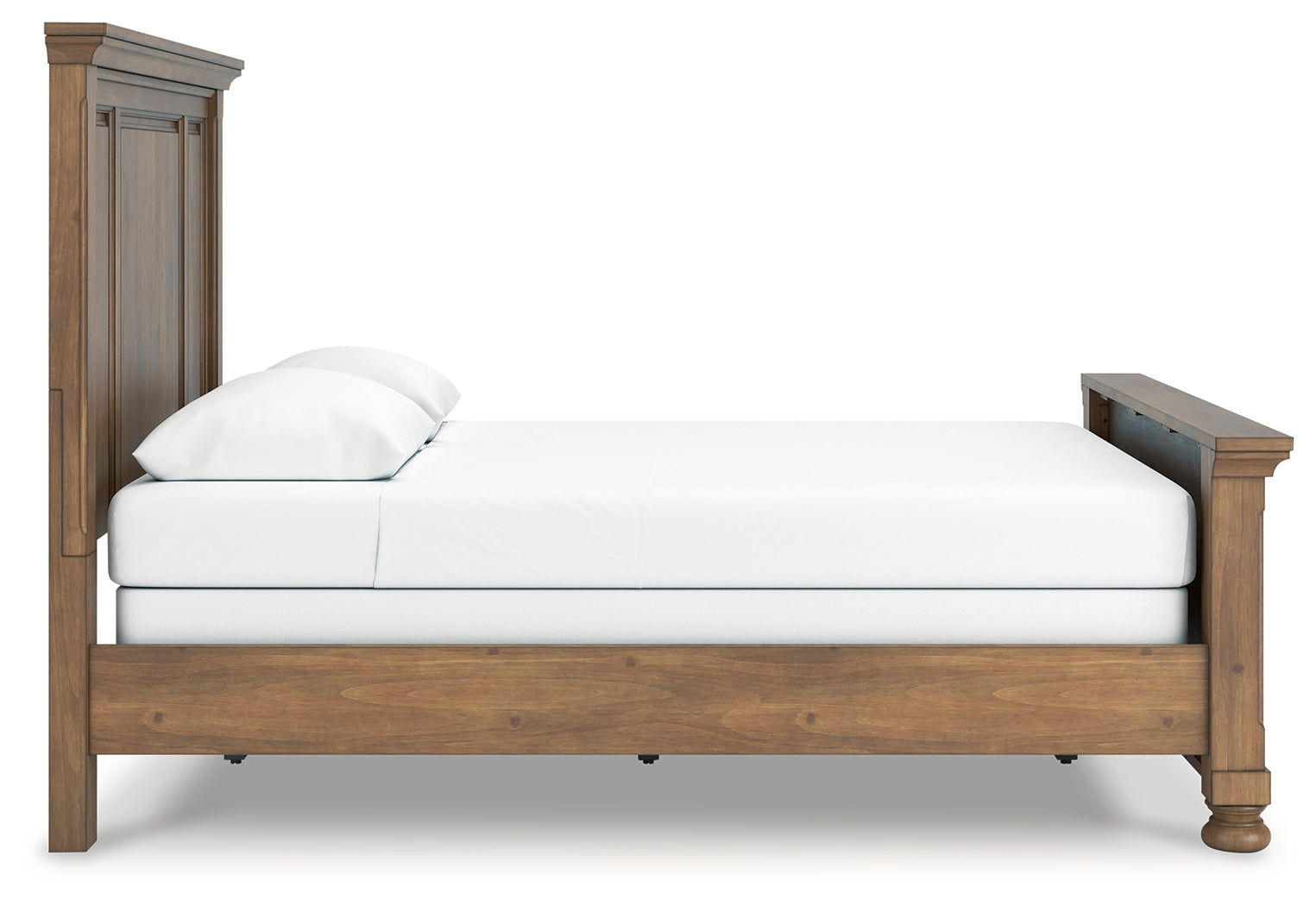 Feddinger Medium Brown Queen Panel Bed