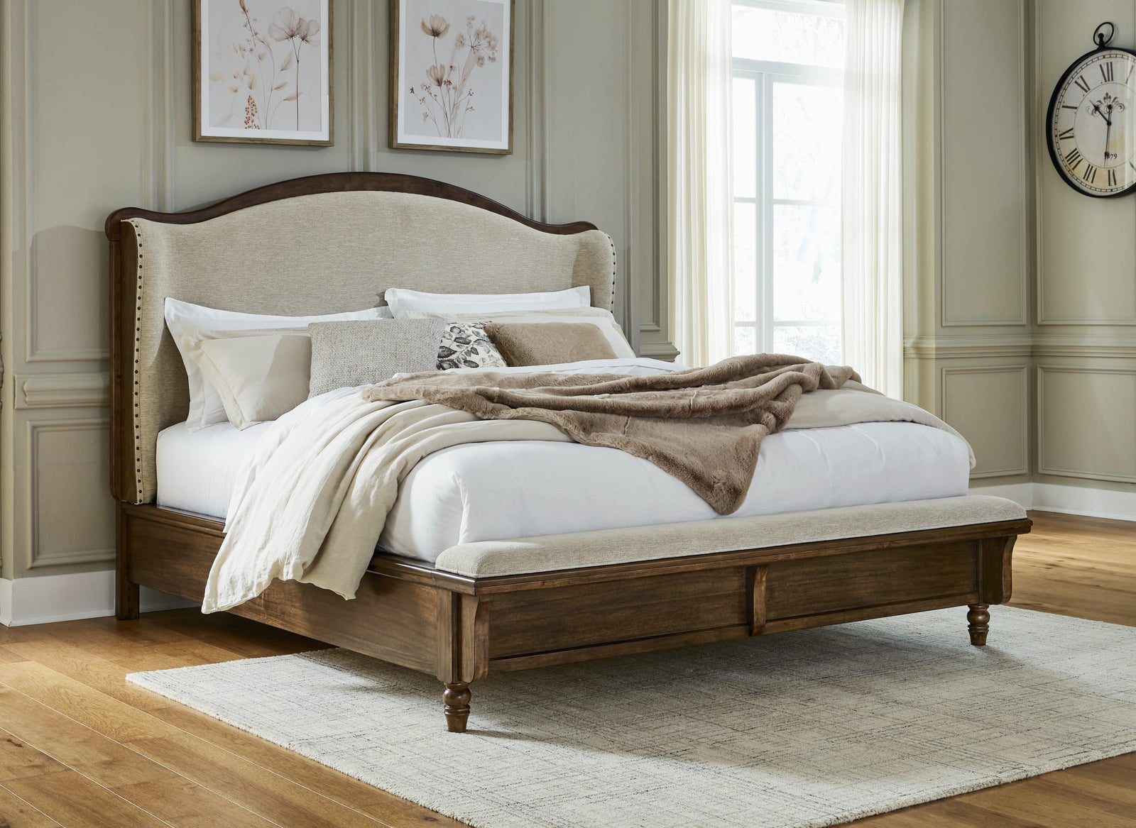 Sturlayne Brown King Upholstered Panel Bed