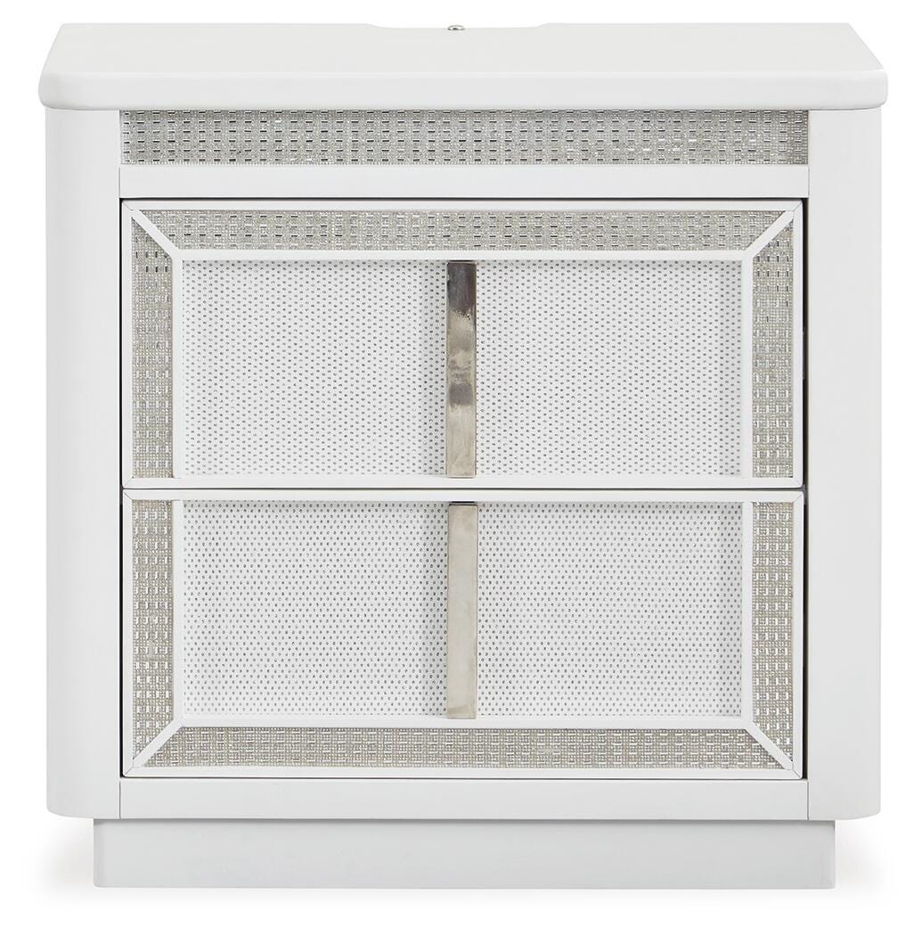 Chalanna White Upholstered Storage Bedroom Set view 25