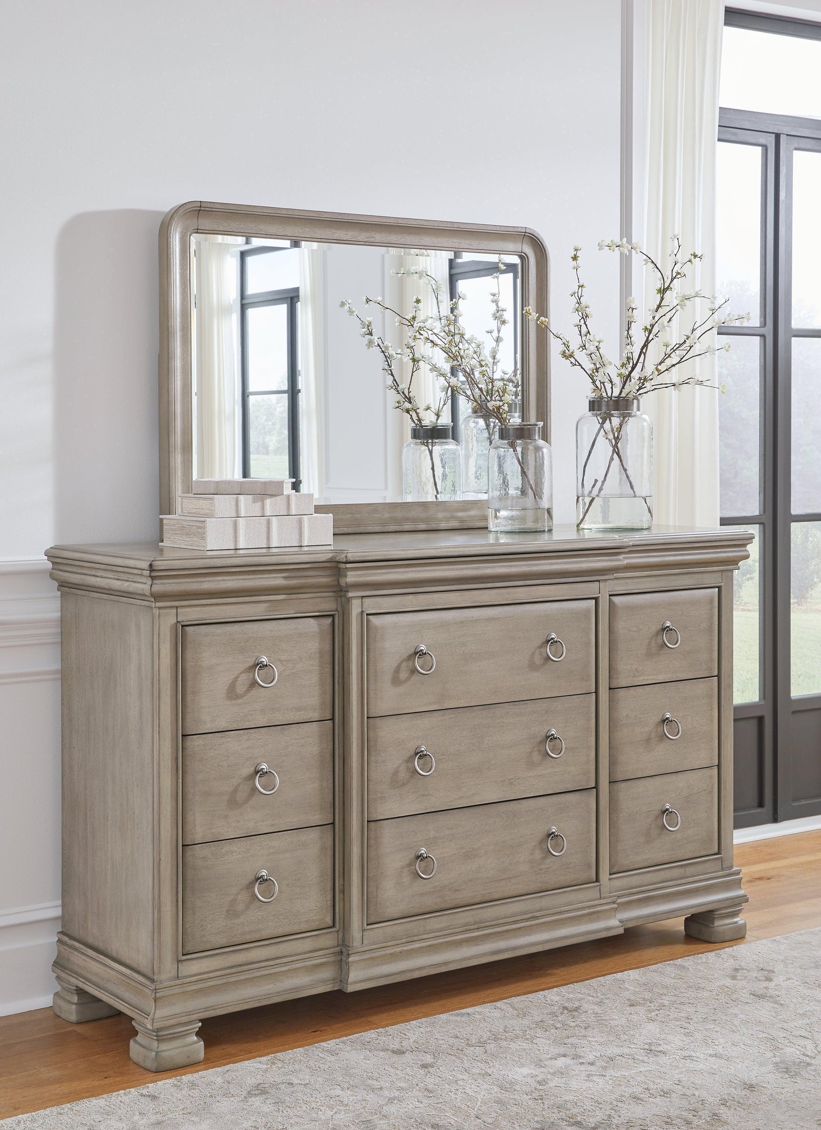 Lexorne Gray Dresser And Mirror