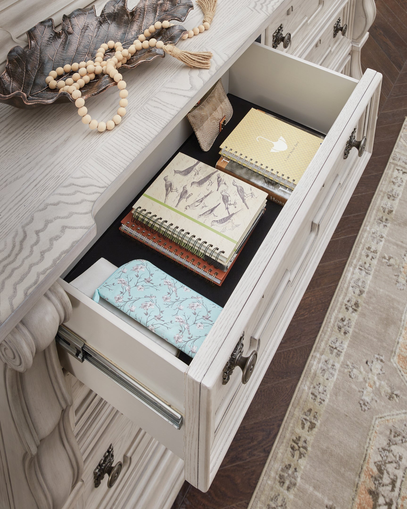 Bruchandi Antique White Dresser