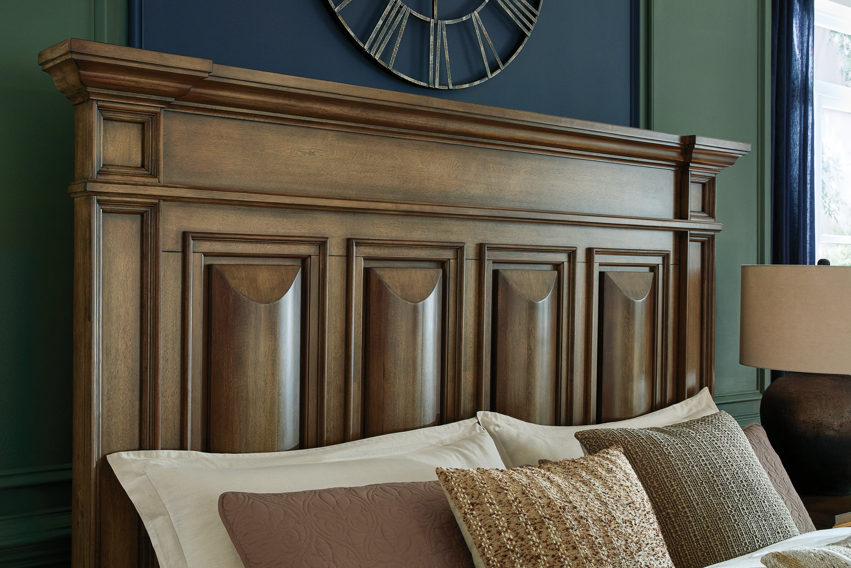 Frantanna Brown King Panel Storage Bed