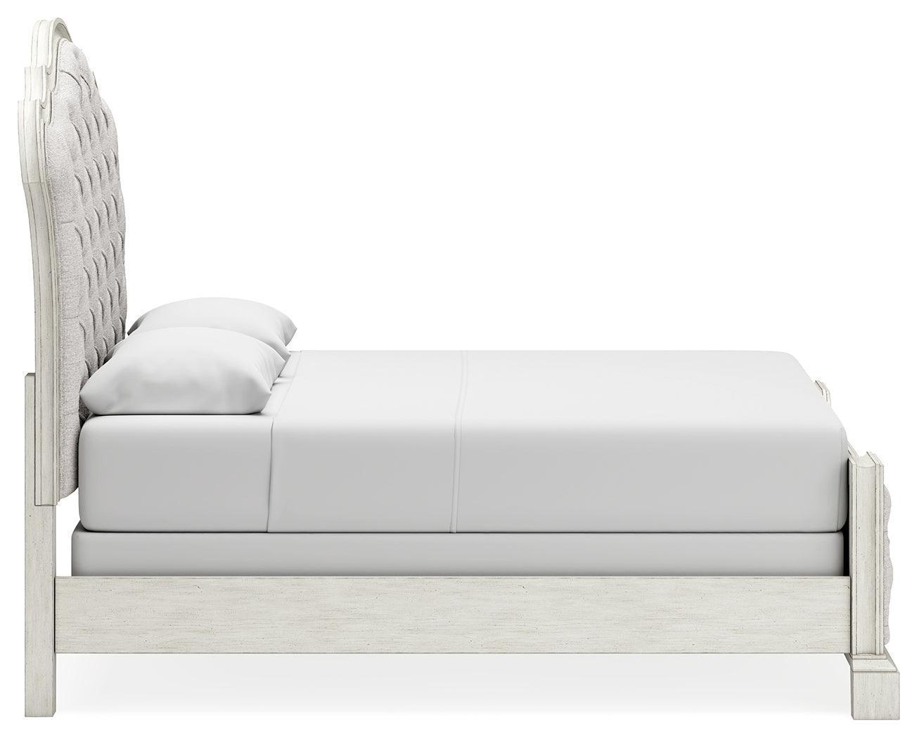 Arlendyne Antique White Queen Upholstered Bed