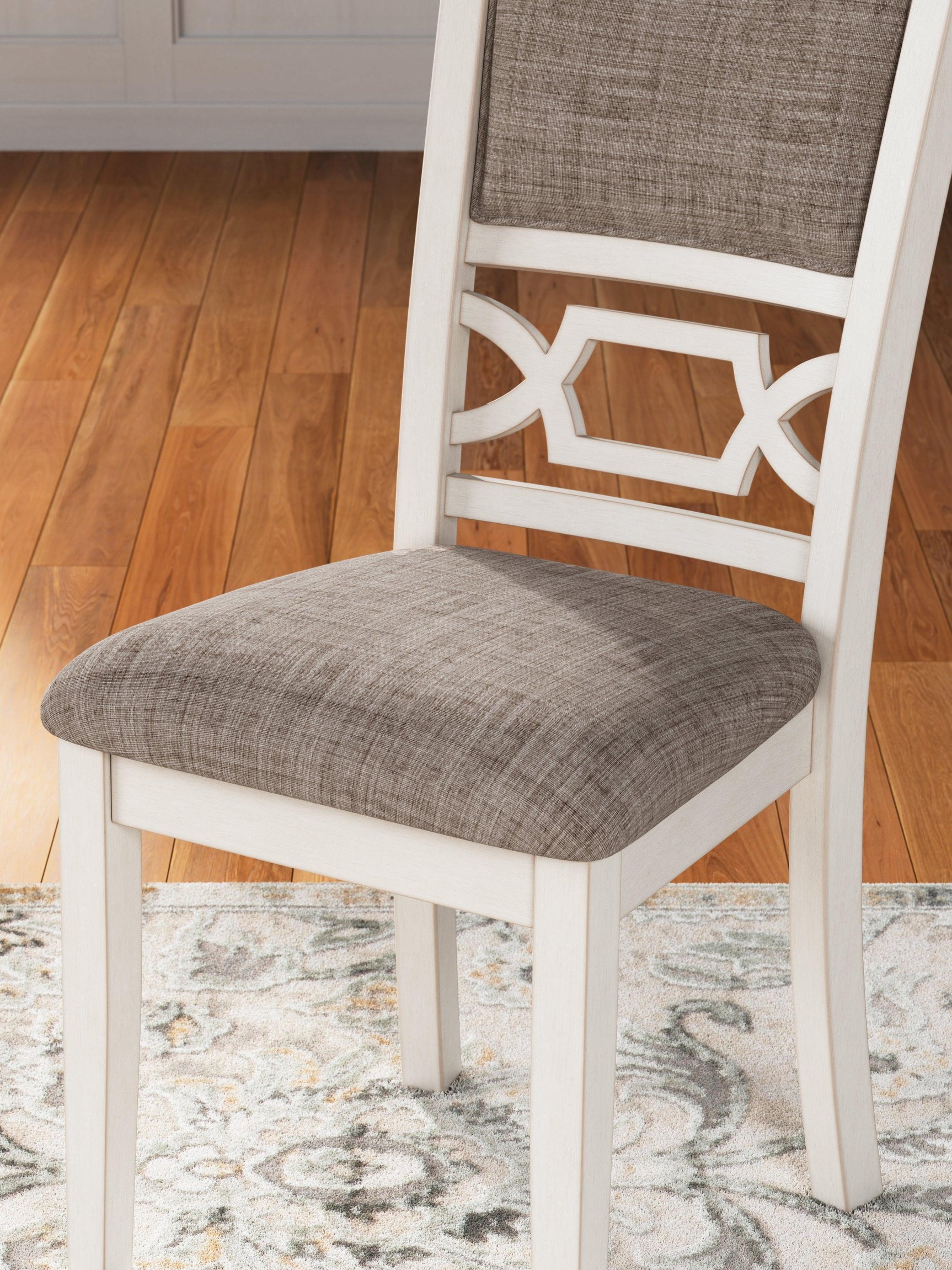 Erinberg Antique White Dining Table and 4 Chairs and Bench (Set of 6)