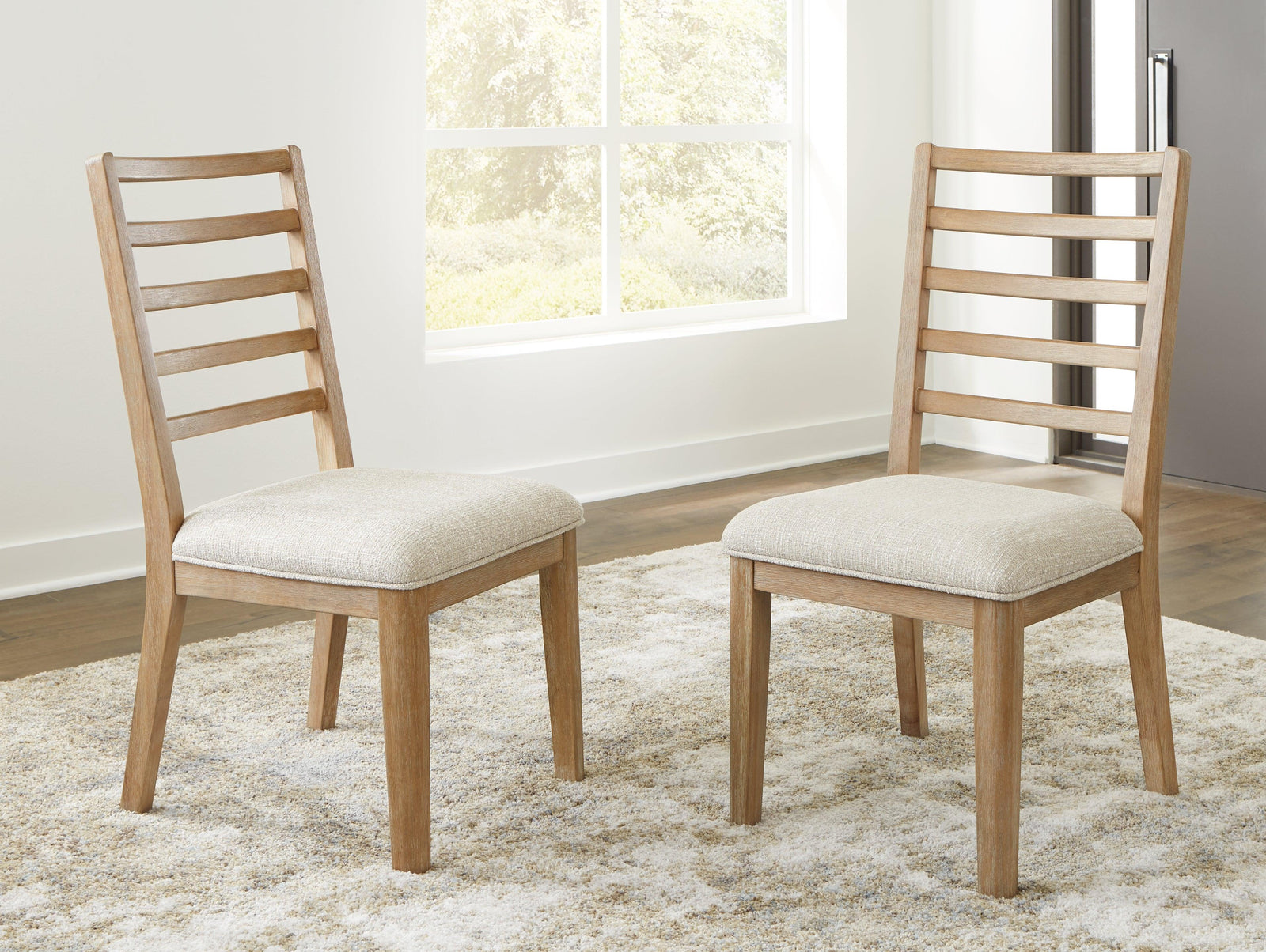 Rencott Light Brown Dining Chair - Ella Furniture