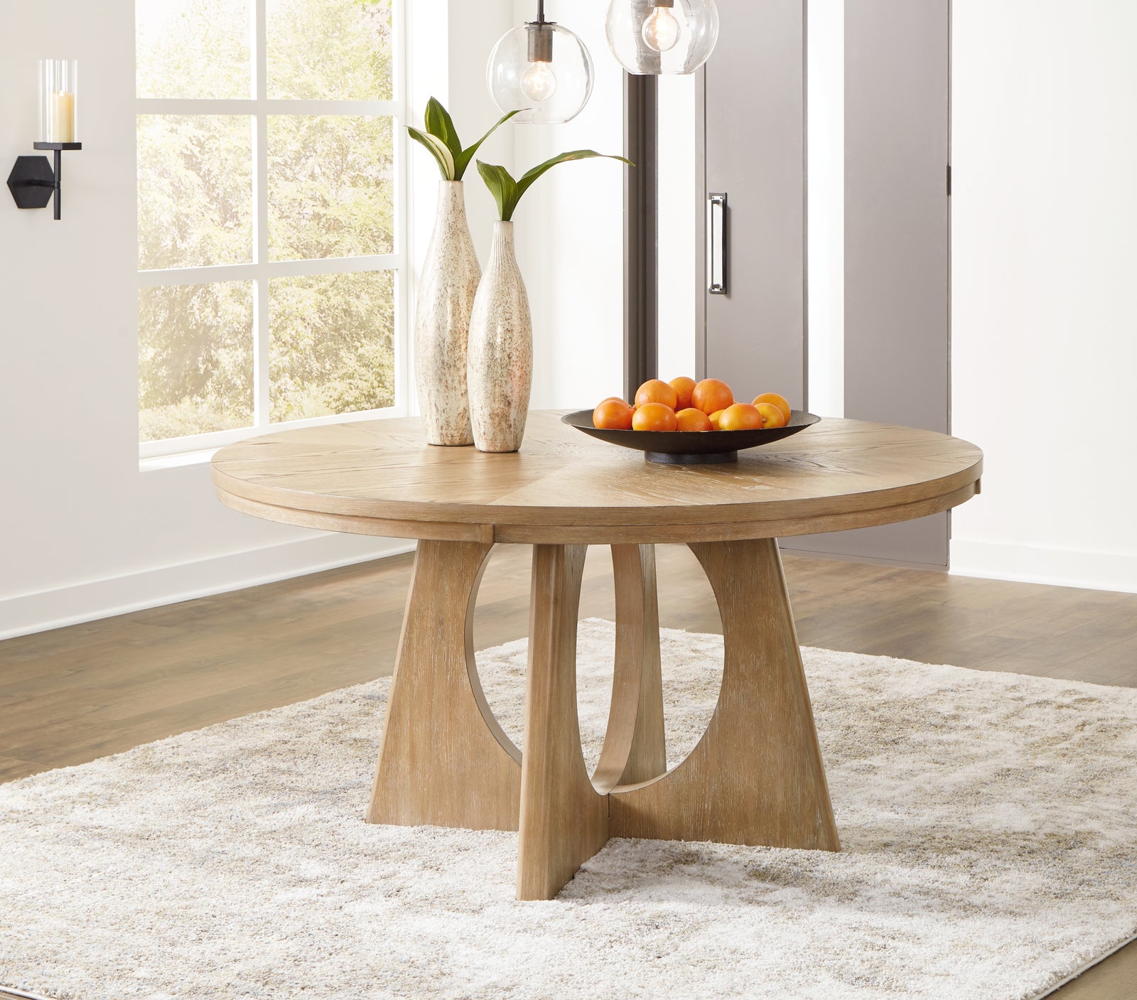 Rencott Light Brown Dining Table