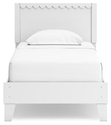 Hallityn White Twin Panel Platform Bed