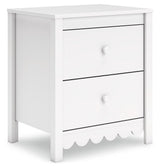 Hallityn White Nightstand