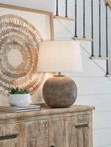 Neavesboro Antique Brown/White 2-Piece Table Lamp Set