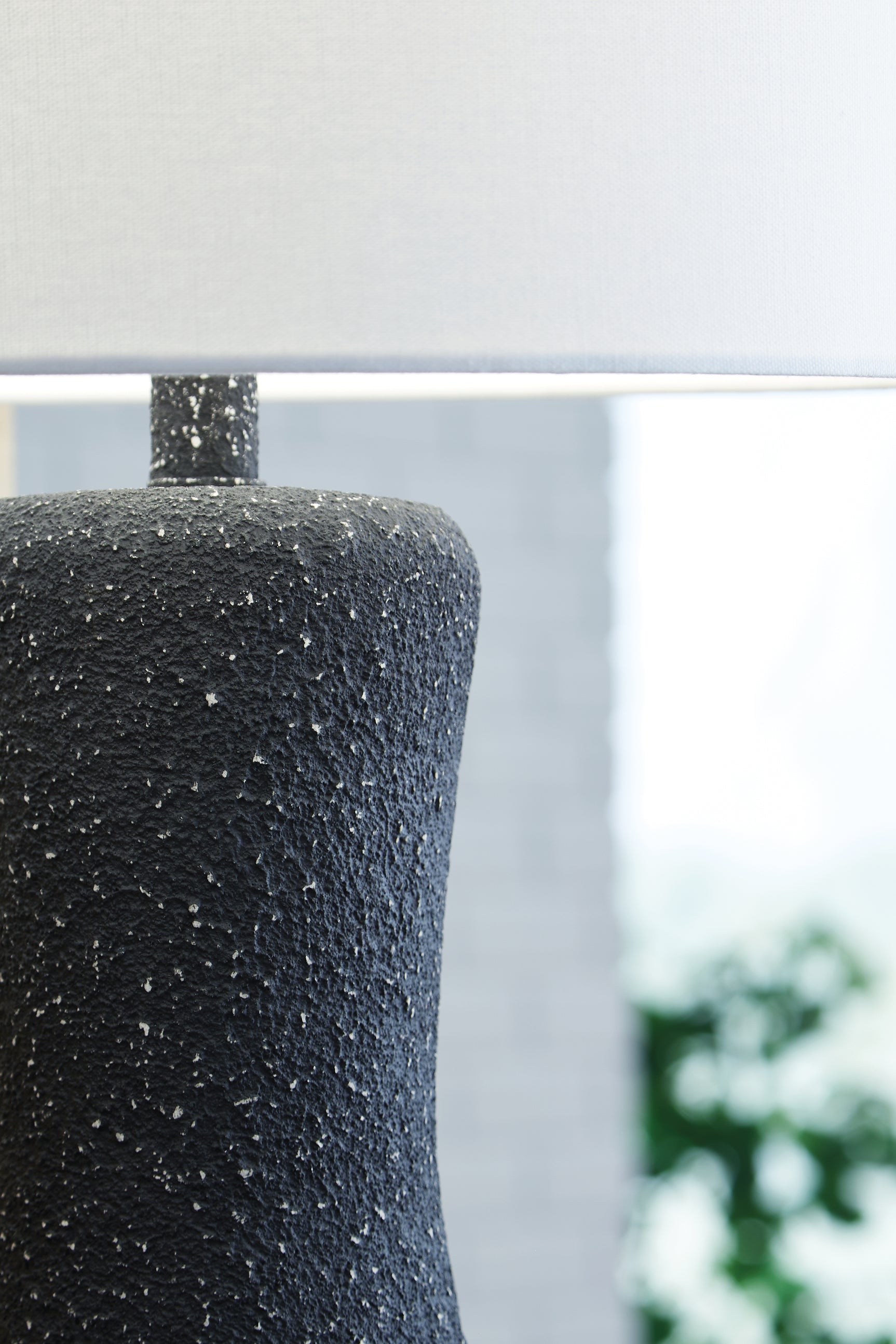 Maykins Black Table Lamp