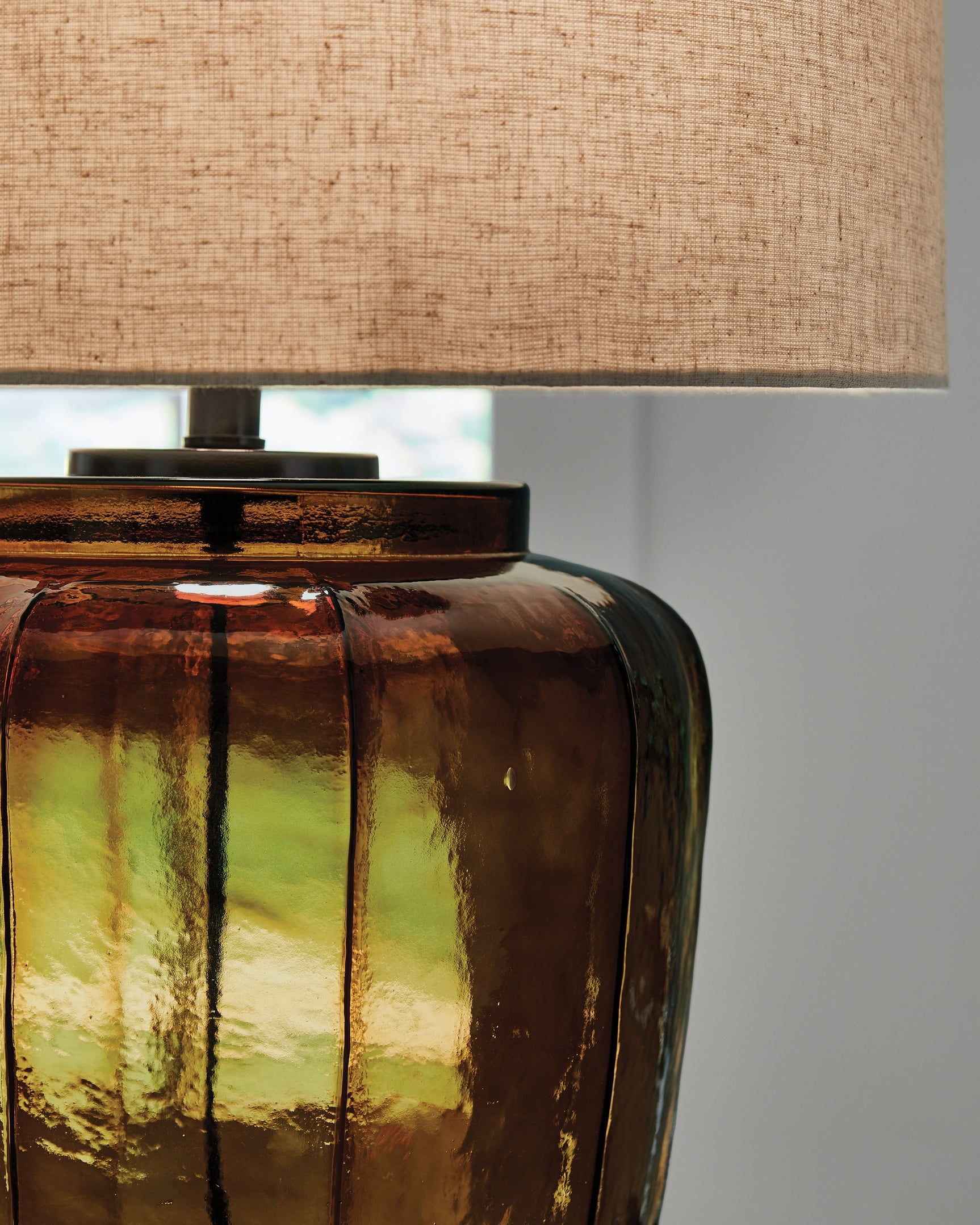 Bainmore Amber Table Lamp