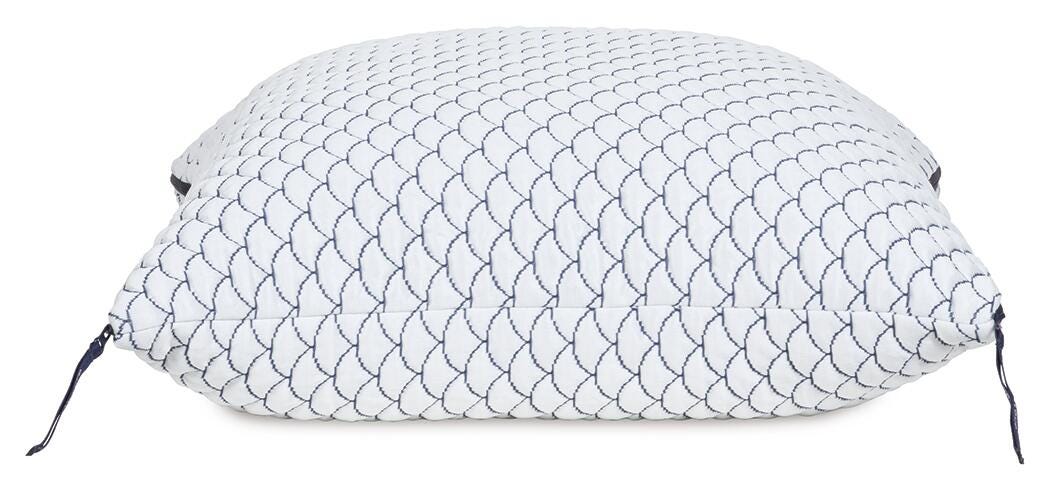 DreamCloudTM Classic White Pillow (Set of 4) view 3