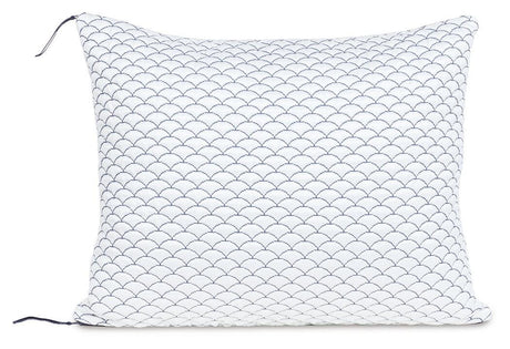 DreamCloudTM Classic White Pillow (Set of 4) view 4