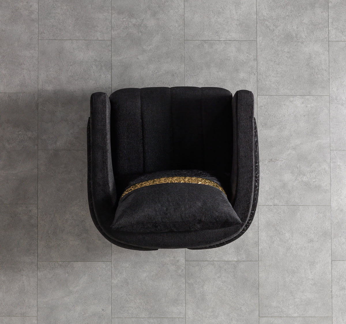 Carlina Black Velvet Sofa & Loveseat view 23