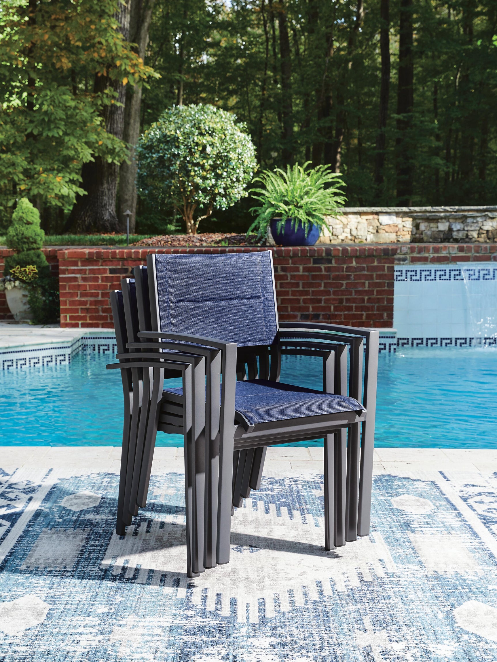 Rocky Creek Blue/Gray Outdoor Sling Arm Chair (Set of 4)