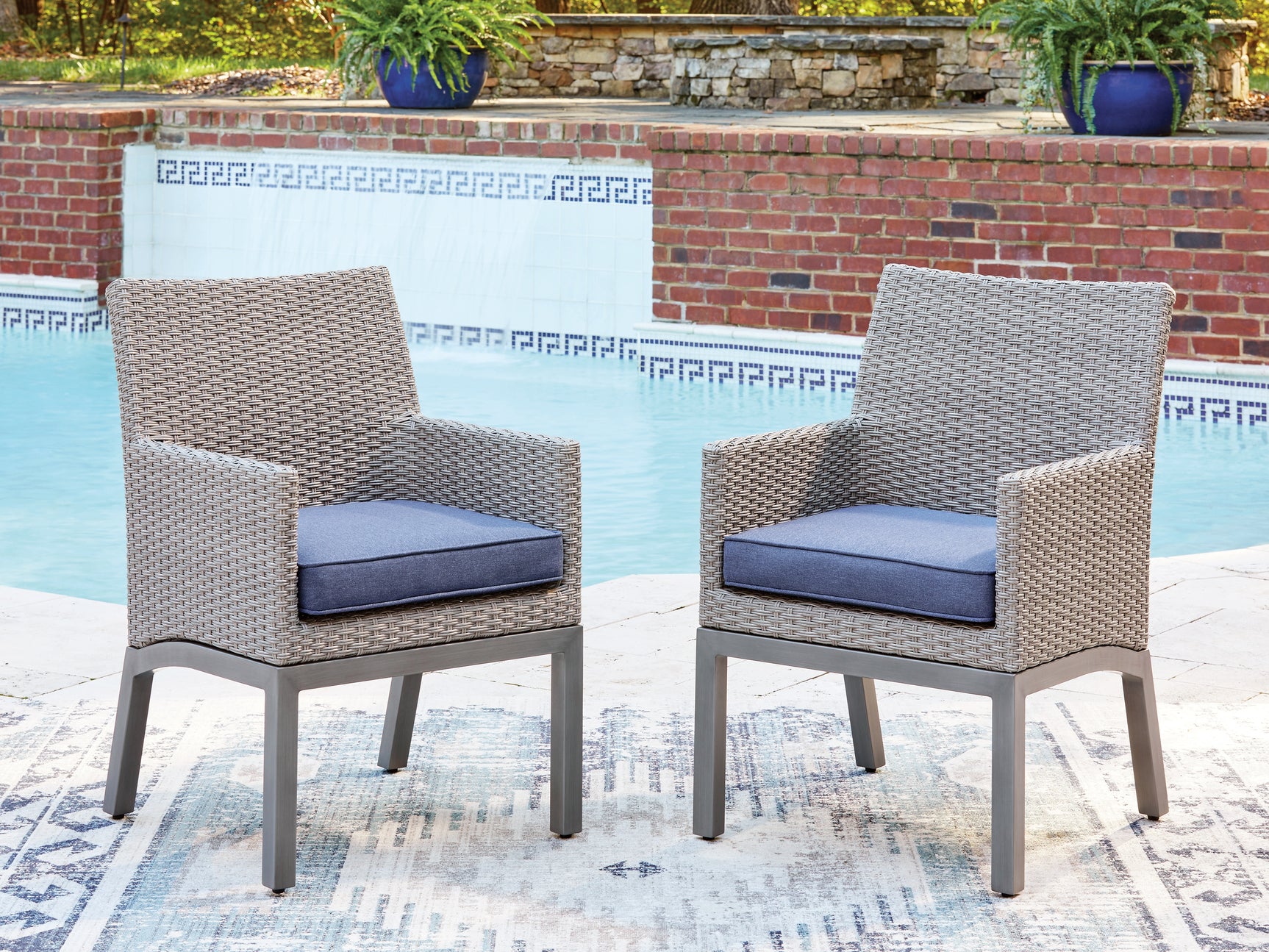 Half Moon Beach Blue/Gray Outdoor Arm Chair with Cushion (Set of 2)