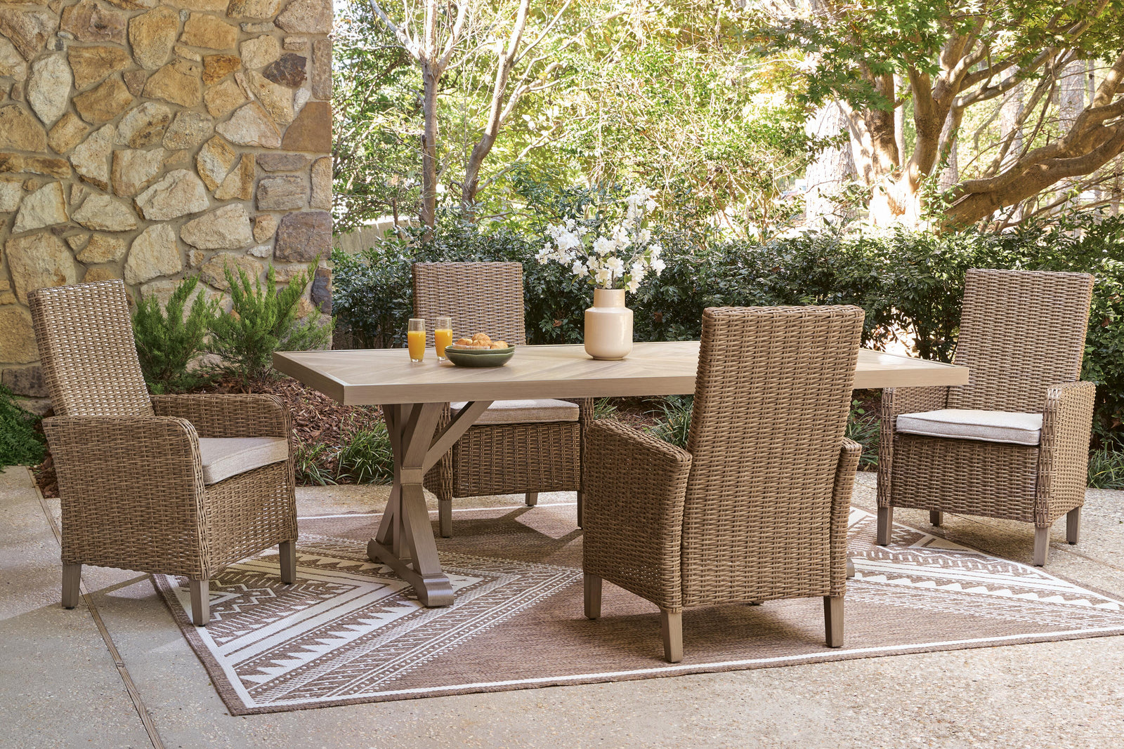 Laguna Beige Heights Outdoor Dining Table and 4 Chairs