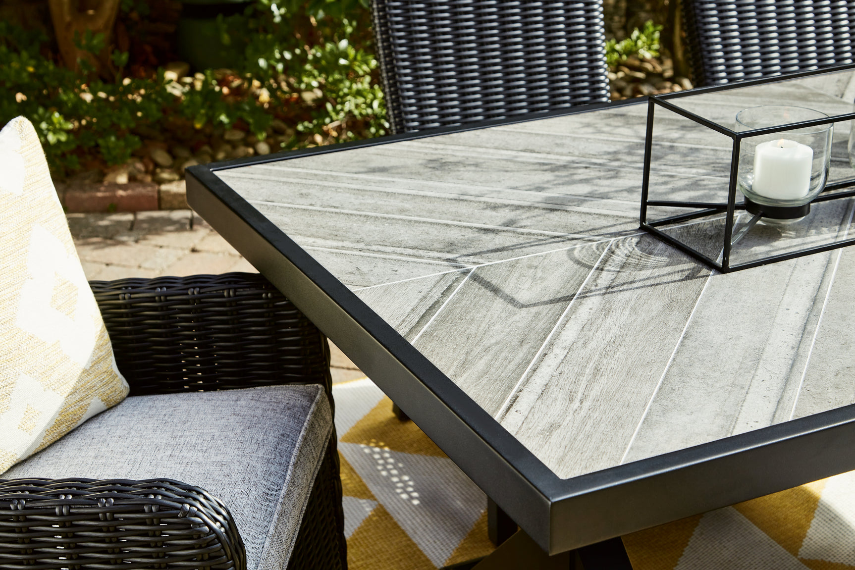 Beachcroft Black/Light Gray Outdoor Dining Table and 6 Chairs