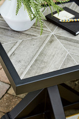 Beachcroft Black/Light Gray Outdoor Sofa and  2 Lounge Chairs with Coffee Table and 2 End Tables