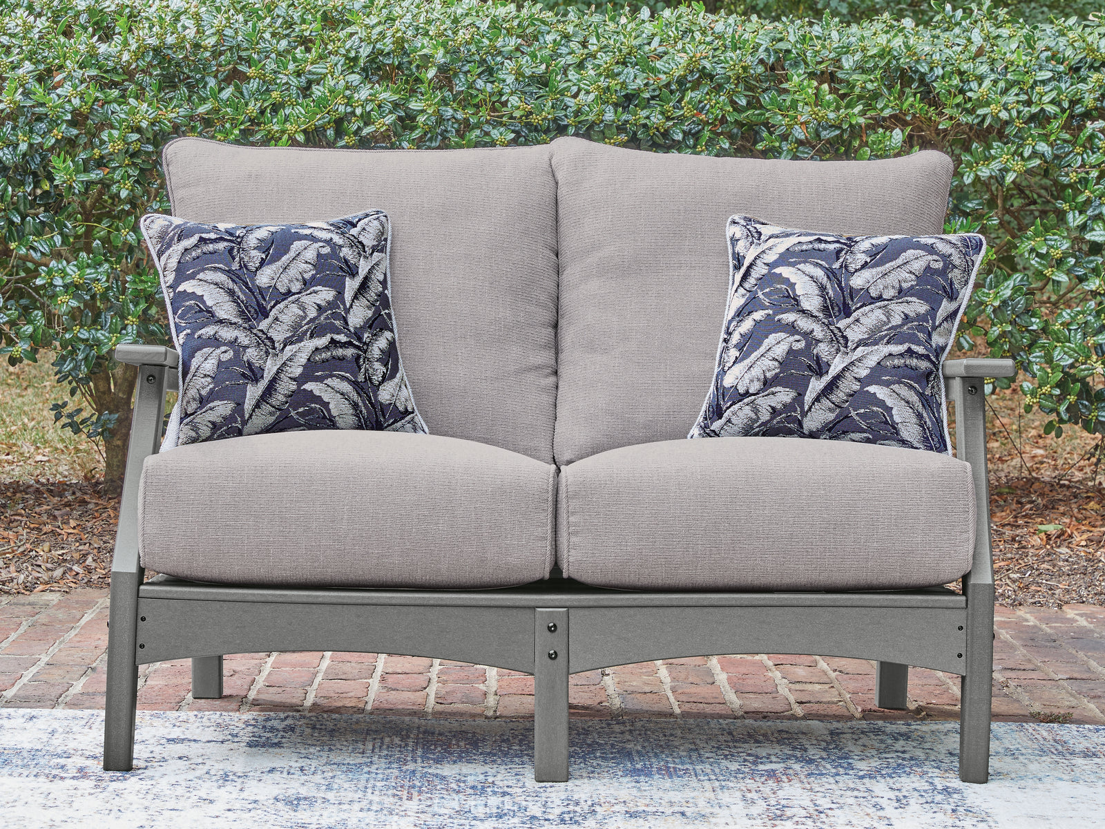Cove Beach Gray Outdoor Loveseat with Cushion