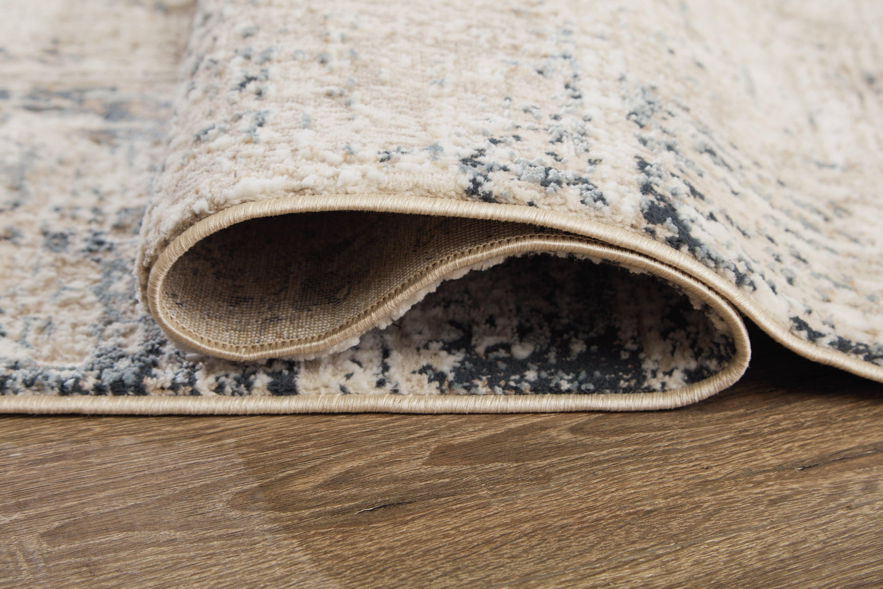 Gentor Blue Ivory 8'x10' Abstract Pattern Rug
