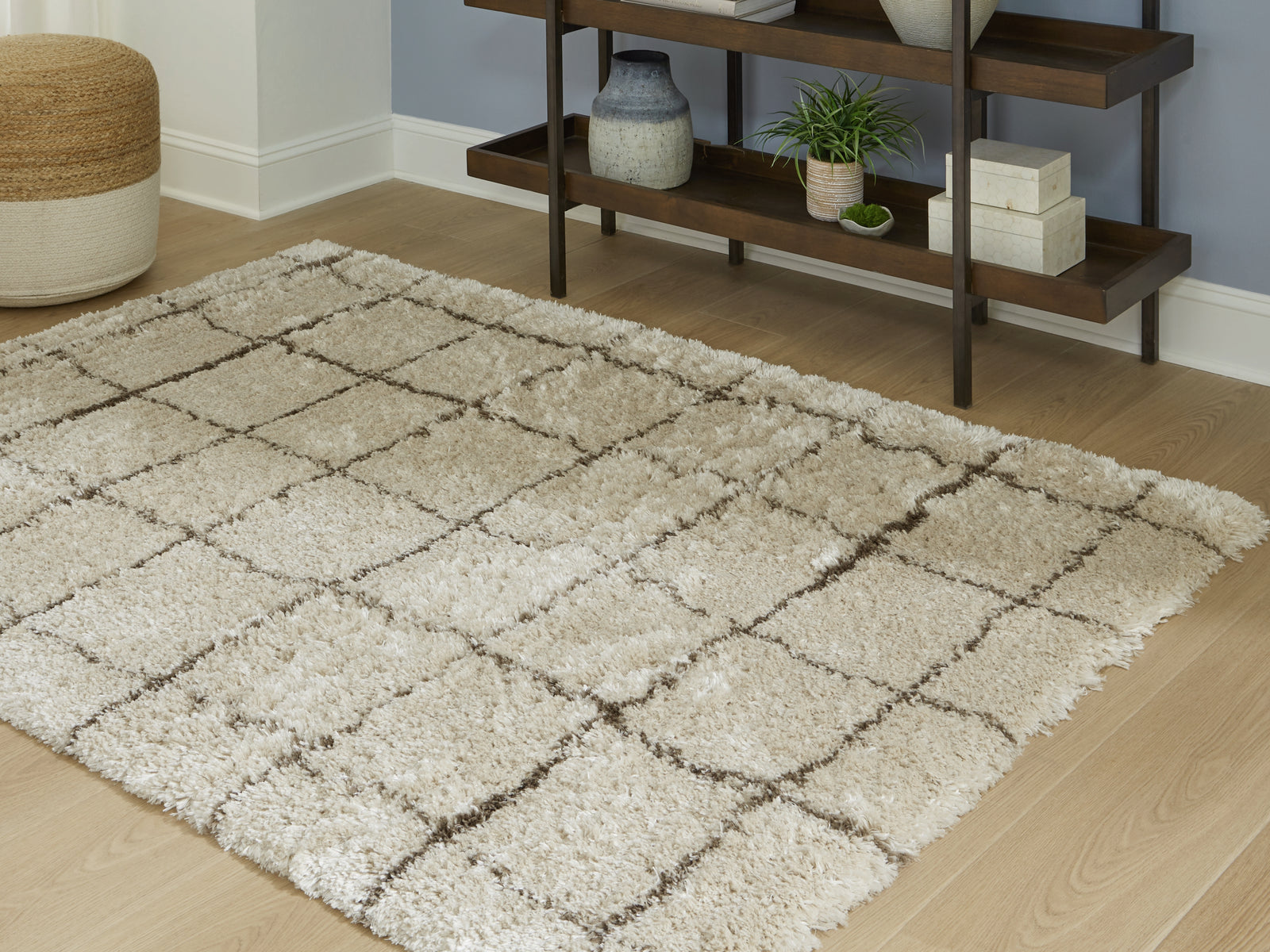 Wrenlow Cream/Brown 8' x 10' Rug