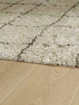 Wrenlow Cream/Brown 8' x 10' Rug