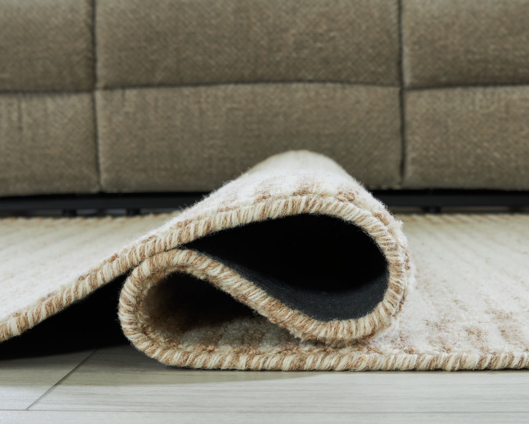 Emorymore Brown/Beige Large Rug