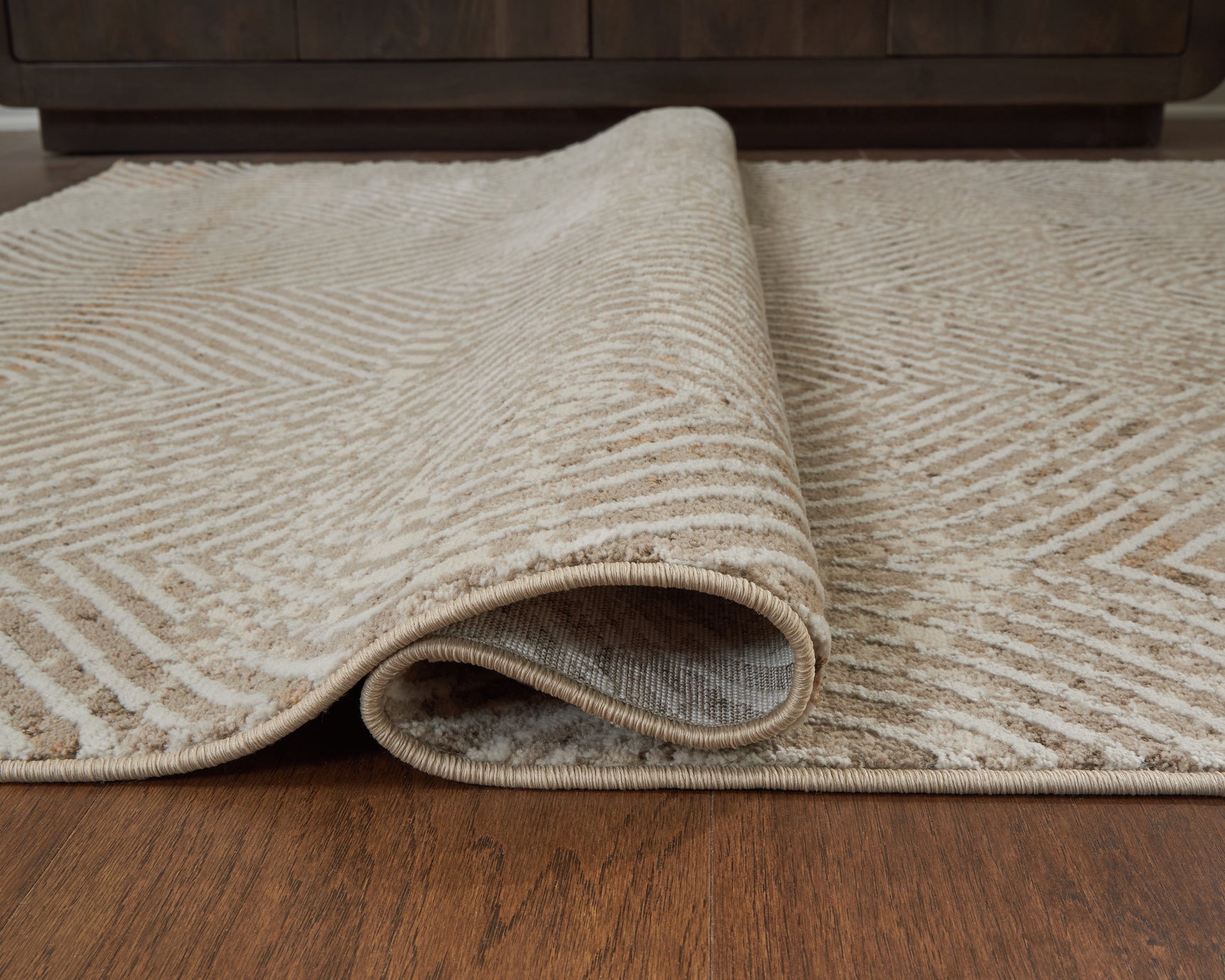 Bachus Multi 7'10" x 10' Area Rug