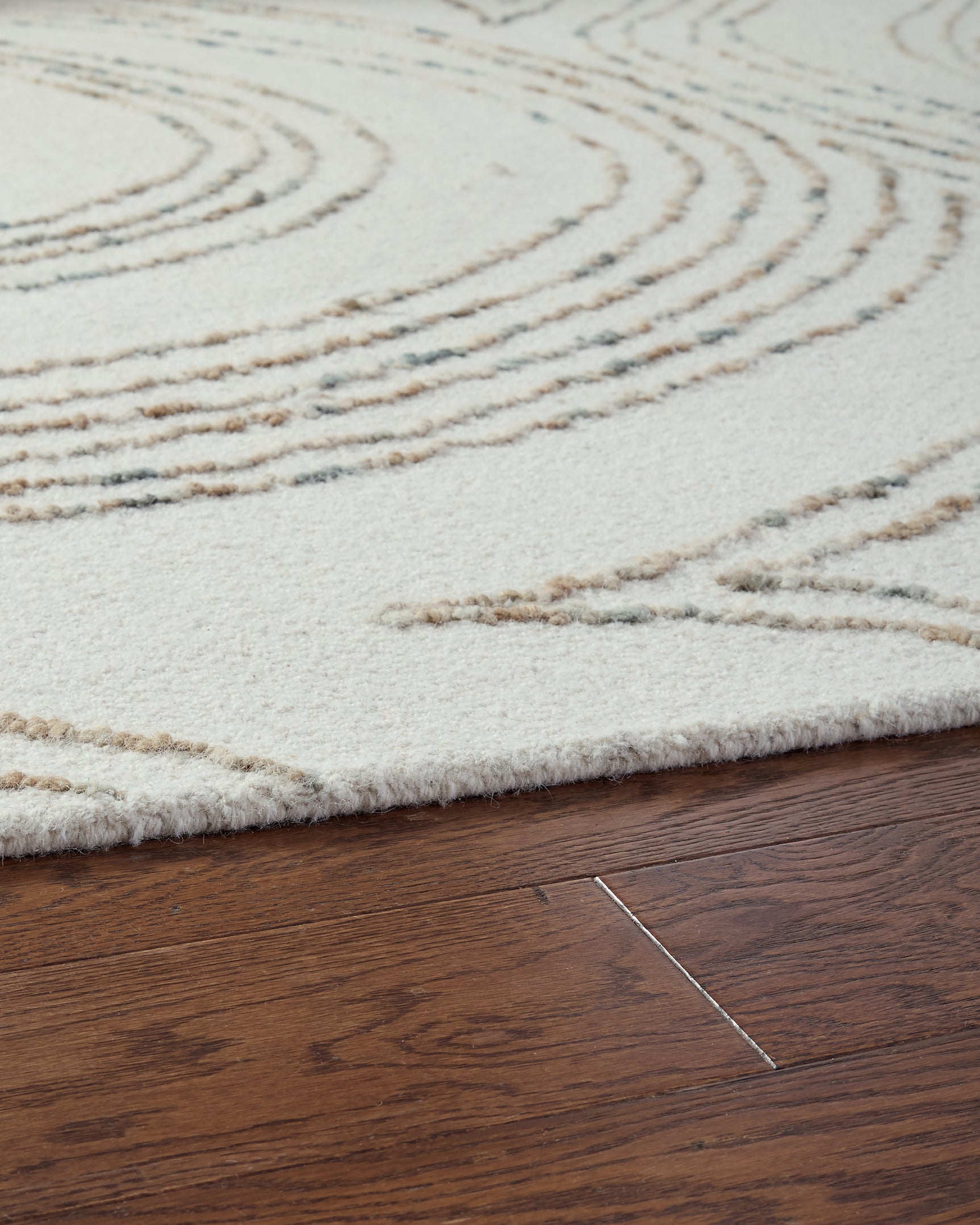 Deenbury Ivory/Green/Brown 7'8" x 10' Area Rug