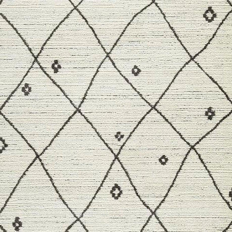 Fenriston Cream/Black Large Rug finish detail