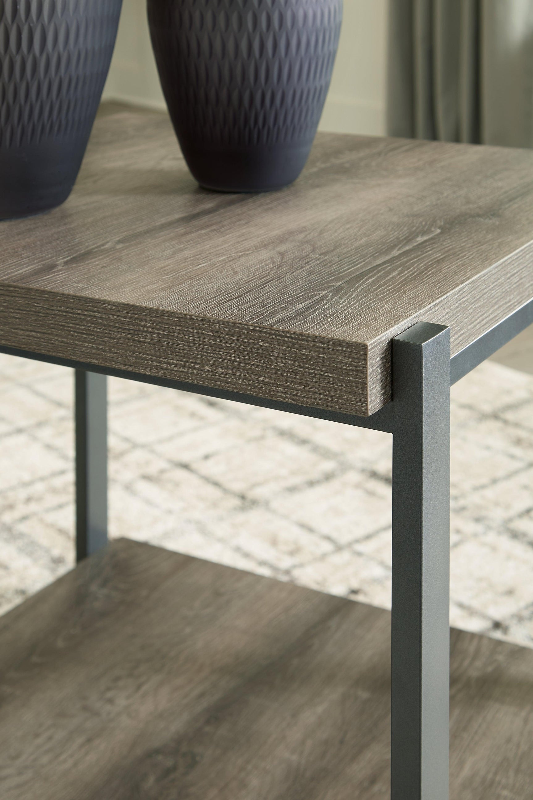 Wilmaden Gray/black Table (Set Of 3) - Ella Furniture
