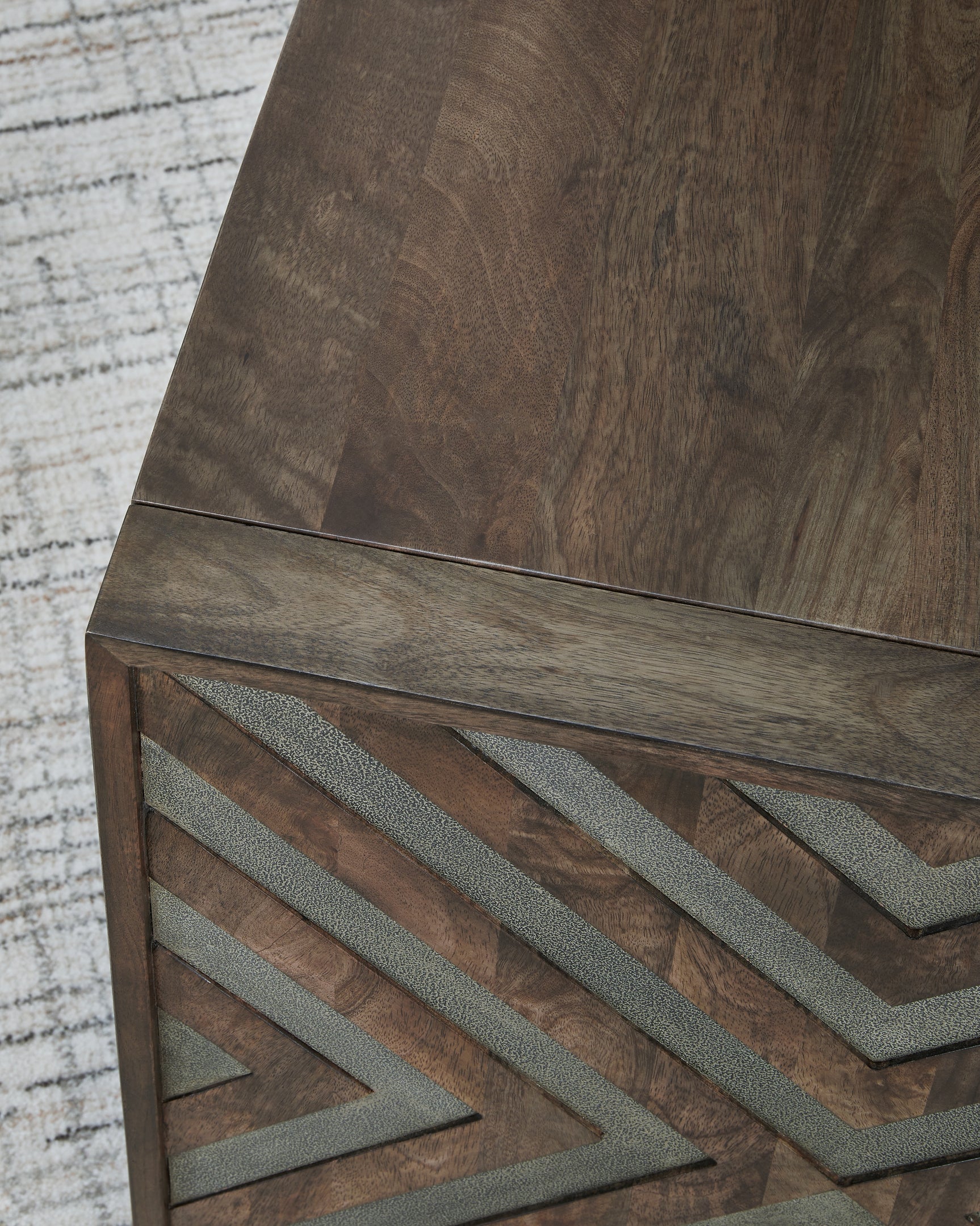 Dreggan Brown Coffee Table with 2 End Tables