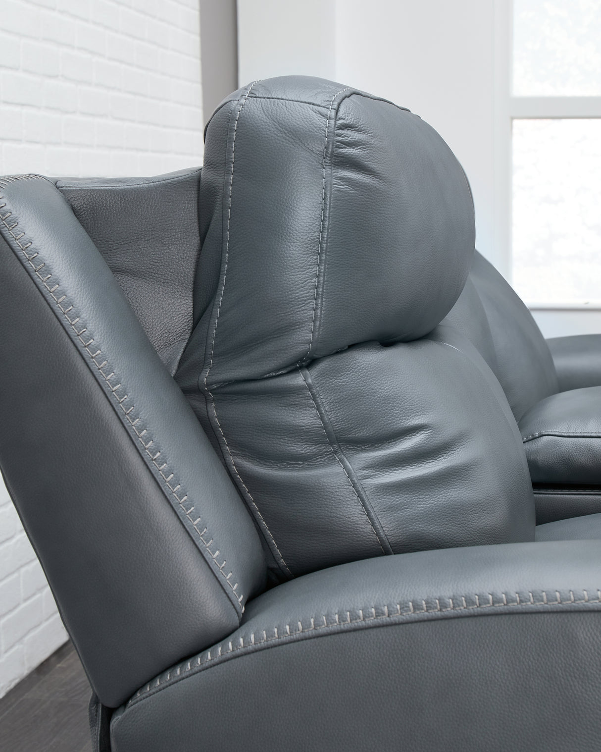 Mindanao Steel Leather Power Reclining Loveseat With Console